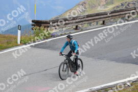 Foto #2439118 | 30-07-2022 11:45 | Passo Dello Stelvio - die Spitze BICYCLES