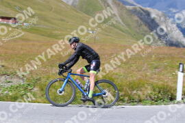 Foto #2489931 | 02-08-2022 14:46 | Passo Dello Stelvio - die Spitze BICYCLES