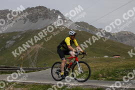 Photo #3192126 | 22-06-2023 11:14 | Passo Dello Stelvio - Peak BICYCLES