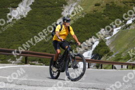 Photo #3176602 | 20-06-2023 10:59 | Passo Dello Stelvio - Waterfall curve BICYCLES
