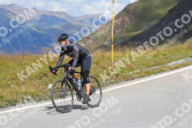Photo #2487617 | 02-08-2022 13:11 | Passo Dello Stelvio - Peak BICYCLES