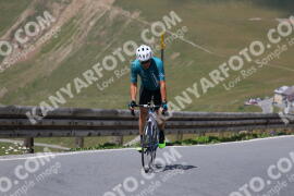 Photo #2393125 | 24-07-2022 13:36 | Passo Dello Stelvio - Peak BICYCLES