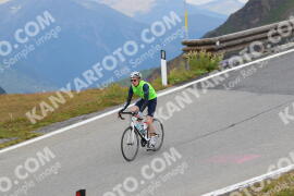 Photo #2423170 | 27-07-2022 14:12 | Passo Dello Stelvio - Peak BICYCLES