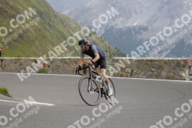 Photo #3266585 | 28-06-2023 13:45 | Passo Dello Stelvio - Prato side BICYCLES