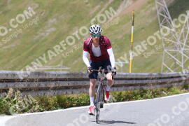 Photo #2486435 | 02-08-2022 12:43 | Passo Dello Stelvio - Peak BICYCLES