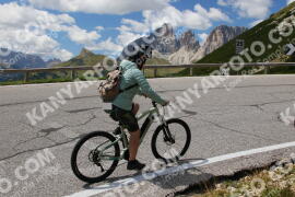 Photo #2627029 | 13-08-2022 13:58 | Pordoi Pass BICYCLES