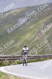Photo #2462786 | 31-07-2022 12:54 | Passo Dello Stelvio - Peak BICYCLES