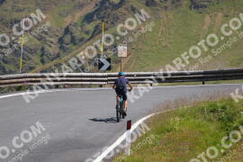 Foto #2409074 | 25-07-2022 11:39 | Passo Dello Stelvio - die Spitze BICYCLES