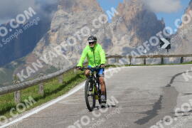 Photo #2575154 | 10-08-2022 11:11 | Pordoi Pass BICYCLES