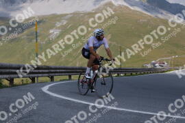 Photo #2382213 | 24-07-2022 10:52 | Passo Dello Stelvio - Peak BICYCLES