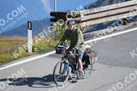 Photo #2429005 | 29-07-2022 10:04 | Passo Dello Stelvio - Peak BICYCLES