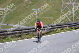 Foto #2429377 | 29-07-2022 11:12 | Passo Dello Stelvio - die Spitze BICYCLES