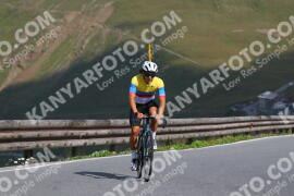 Photo #2379452 | 24-07-2022 10:13 | Passo Dello Stelvio - Peak BICYCLES