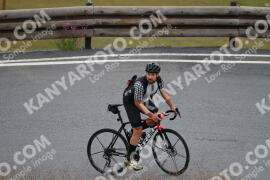 Foto #2459899 | 31-07-2022 11:27 | Passo Dello Stelvio - die Spitze BICYCLES