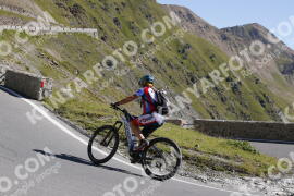 Photo #3957349 | 19-08-2023 10:08 | Passo Dello Stelvio - Prato side BICYCLES