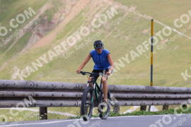 Foto #2411271 | 26-07-2022 12:35 | Passo Dello Stelvio - die Spitze BICYCLES