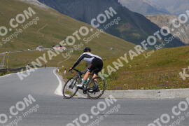 Photo #2391244 | 24-07-2022 13:00 | Passo Dello Stelvio - Peak BICYCLES