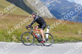 Photo #2488561 | 02-08-2022 13:39 | Passo Dello Stelvio - Peak BICYCLES