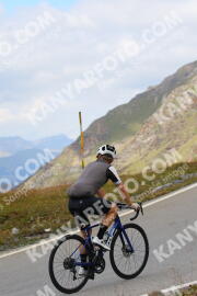 Photo #2465109 | 31-07-2022 15:39 | Passo Dello Stelvio - Peak BICYCLES