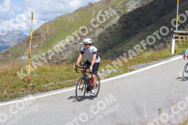 Photo #2488316 | 02-08-2022 13:27 | Passo Dello Stelvio - Peak BICYCLES