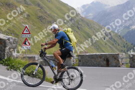 Photo #3936583 | 18-08-2023 12:22 | Passo Dello Stelvio - Prato side BICYCLES