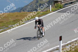 Photo #2400077 | 25-07-2022 10:49 | Passo Dello Stelvio - Peak BICYCLES
