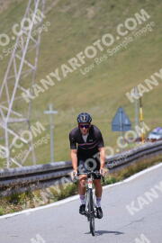 Photo #2485847 | 02-08-2022 12:29 | Passo Dello Stelvio - Peak BICYCLES