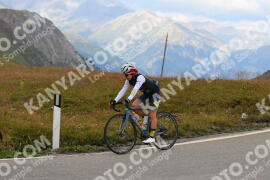 Photo #2446392 | 30-07-2022 15:30 | Passo Dello Stelvio - Peak BICYCLES