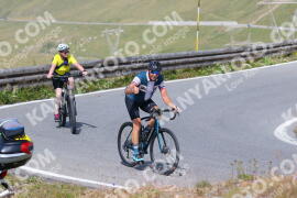 Foto #2408585 | 25-07-2022 11:18 | Passo Dello Stelvio - die Spitze BICYCLES