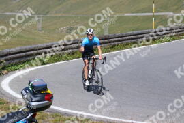 Foto #2400726 | 25-07-2022 10:54 | Passo Dello Stelvio - die Spitze BICYCLES