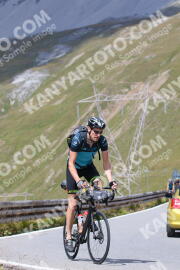 Photo #2486960 | 02-08-2022 13:00 | Passo Dello Stelvio - Peak BICYCLES