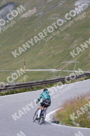 Photo #2422735 | 27-07-2022 12:23 | Passo Dello Stelvio - Peak BICYCLES