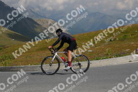 Photo #2382077 | 24-07-2022 10:50 | Passo Dello Stelvio - Peak BICYCLES