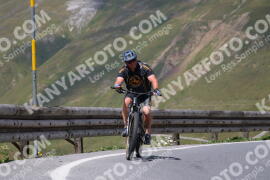 Photo #2391548 | 24-07-2022 13:07 | Passo Dello Stelvio - Peak BICYCLES