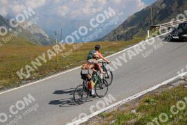 Photo #2399369 | 25-07-2022 10:43 | Passo Dello Stelvio - Peak BICYCLES