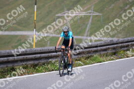 Photo #2408677 | 25-07-2022 11:23 | Passo Dello Stelvio - Peak BICYCLES
