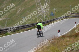 Photo #2409682 | 25-07-2022 11:50 | Passo Dello Stelvio - Peak BICYCLES