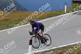 Foto #2437590 | 30-07-2022 10:48 | Passo Dello Stelvio - die Spitze BICYCLES