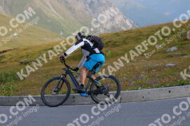 Photo #2376630 | 24-07-2022 09:32 | Passo Dello Stelvio - Peak BICYCLES