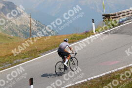 Foto #2401783 | 25-07-2022 11:07 | Passo Dello Stelvio - die Spitze BICYCLES
