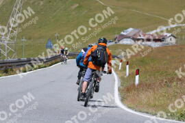 Photo #2486230 | 02-08-2022 12:38 | Passo Dello Stelvio - Peak BICYCLES