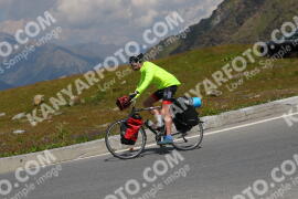 Photo #2391906 | 24-07-2022 13:13 | Passo Dello Stelvio - Peak BICYCLES