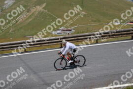 Photo #2412895 | 25-07-2022 12:48 | Passo Dello Stelvio - Peak BICYCLES