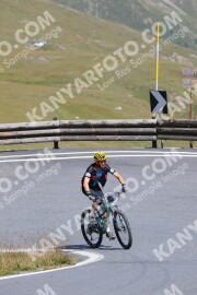 Photo #2484118 | 02-08-2022 11:36 | Passo Dello Stelvio - Peak BICYCLES