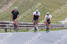 Photo #2411109 | 26-07-2022 12:16 | Passo Dello Stelvio - Peak BICYCLES