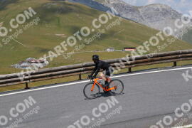 Foto #2412870 | 25-07-2022 12:46 | Passo Dello Stelvio - die Spitze BICYCLES