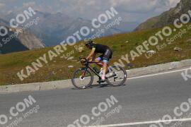 Photo #2392103 | 24-07-2022 13:17 | Passo Dello Stelvio - Peak BICYCLES