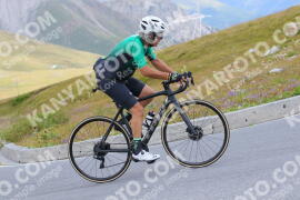 Foto #2410401 | 26-07-2022 11:01 | Passo Dello Stelvio - die Spitze BICYCLES