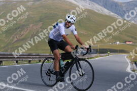 Photo #2377036 | 24-07-2022 09:38 | Passo Dello Stelvio - Peak BICYCLES