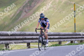 Photo #2410671 | 26-07-2022 11:29 | Passo Dello Stelvio - Peak BICYCLES